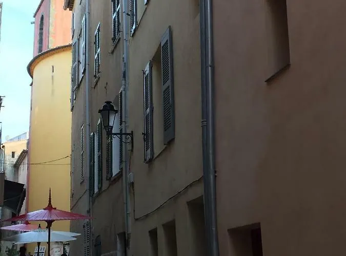 De Charme Au Coeur De