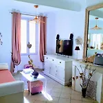 De Charme Au Coeur De * Saint Tropez