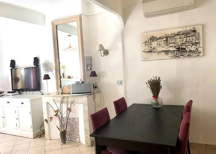 De Charme Au Coeur De * Saint-Tropez