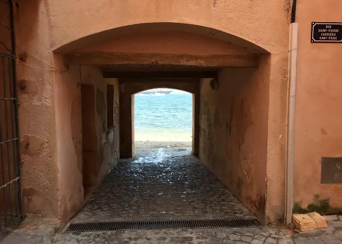 De Charme Au Coeur De * Saint-Tropez